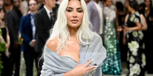 De Dash à Skims, comment Kim Kardashian a conquis le monde de la mode