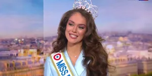 Hinaupoko Devèze : sa cousine, trans, publie une vidéo déchirante