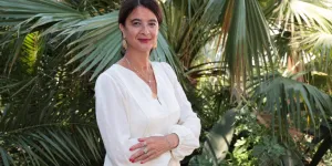 Conflit de générations : quand Vanessa Schneider raconte son boomer de père