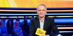 "Questions pour un champion" le weekend : surprise, Samuel Etienne veut abandonner la présentation du jeu