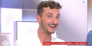 "On lui avait proposé deux options..." : Thomas Jolly revient sur la performance de Céline Dion lors de la cérémonie d’ouverture des Jeux Olympiques (VIDEO)