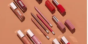 Voici les "lip combo" préférés de Rihanna pour obtenir le même résultat !