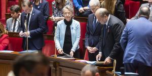 Réforme des retraites : le gouvernement se dit prêt à "retourner au contact" des Français pour défendre son projet