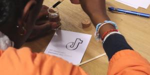 Atelier jeunes : visualiser l'impact d'usages numériques | Limites numériques