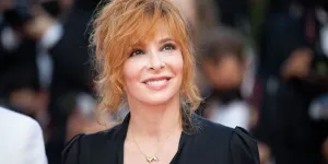 Mylène Farmer : sa carrière en 9 chiffres vertigineux