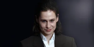 “Quel problème vous avez ?” : Rahim Redcar s’insurge d’être encore appelé Christine and the Queens