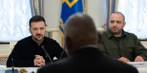 Effet Trump ? En Ukraine, Volodymyr Zelensky ouvre la voie à un règlement "diplomatique" de la guerre en 2025