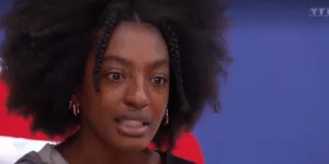 "Star Academy" : Ebony remontée contre Michael Goldman, elle fond en larmes, "ça me fait ch*er, je le prends personnellement"