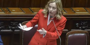 Comment Giorgia Meloni a resserré l'étau sur la GPA et l'homoparentalité en Italie