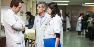 "Hippocrate", "La fille de Brest", "En première ligne"… 5 films pour ausculter la médecine en France