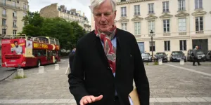 Classique plutôt que "dick pic'" : Michel Barnier, le style "vieux pognon"