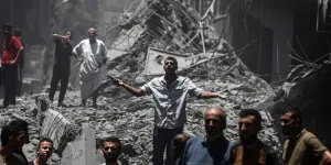 Eva Illouz : "Nous ne devons pas choisir entre la lutte contre l’antisémitisme et la condamnation de la guerre que mène Israël"