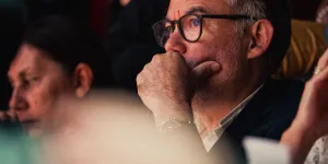 Taxe Zucman, baisse de la CSG et "relance verte" : le PS présente le budget qu'il aimerait défendre à Matignon