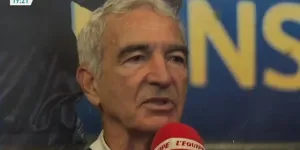 "Je trouve ça désolant", "Ça me dérange" : Raymond Domenech cash sur la retraite internationale d'Antoine Griezmann (VIDÉO)