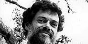 Terence McKenna (écrivain) — Wikipédia