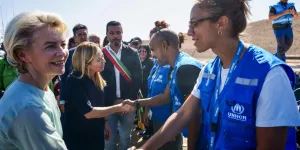 Migrations: Ursula von der Leyen présente à Lampedusa un plan d'urgence pour aider l'Italie