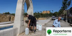 « On n'a jamais vu ça » : en Sicile, des bidons d'eau face à la pénurie