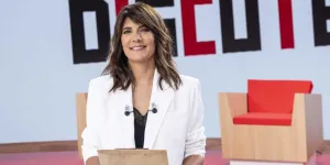 "J’étais déçue" : Estelle Denis revient sur le démarrage difficile de Ça se discute