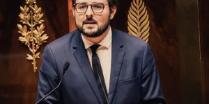 Philippe Brun (PS) : "Nous serions le premier gouvernement à avoir tiré les leçons de la crise des Gilets jaunes"