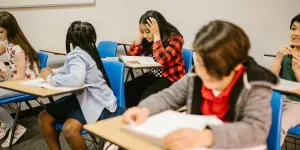 EVAR : Éduquer à la vie affective et relationnelle avec la série Sexotrucs | Lumni Enseignement