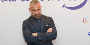 Philippe Bas, l'ex de Lorie est devenu papa pour la première fois à 51 ans : "Bienvenue à notre fille"