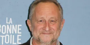 Benoît Poelvoorde : sa femme, Coralie, en a ras-le-bol de le voir "en spectacle permanent"