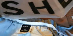 Lutte contre la "fast fashion" : le Sénat approuve une proposition de loi ciblant le géant Shein