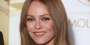 Vanessa Paradis : on craque pour les ondulations wavy de la chanteuse