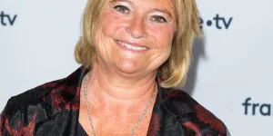 "Compliqué de l’avoir comme mère", Marina Carrère d'Encausse : un membre de sa famille livre un témoignage complètement inédit