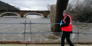 Contournement de Beynac : le président PS de la Dordogne, Germinal Peiro, visé par une enquête pour abus d’autorité