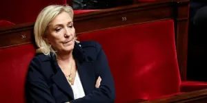 Affaire des assistants parlementaires du FN : le Conseil d'Etat rejette le recours de Marine Le Pen contre son inéligibilité immédiate