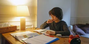 Yanis Zoubeidi-Defert, avocat : "Les parents qui veulent faire l’école à la maison sont traités comme des délinquants"