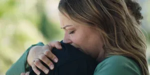 "Je sais que ça va mettre du temps" : Romy fait ses adieux à Rayane dans une scène poignante