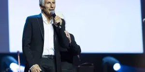 Mort de Patrice de Colmont : Nagui apparaît complètement abattu aux obsèques