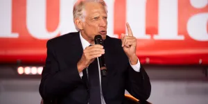 Fête de l'Huma : "Villepin enfile les habits du 'millionnaire rouge'"