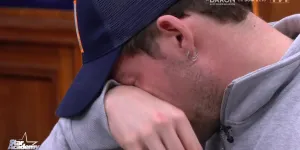 Star Academy (TF1) : "Les gars, c’est dur…" Théo P s’effondre en larmes en plein entraînement vocal