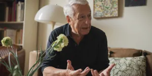 Michel Winock : "La seule issue à la crise de régime, c'est d'entrer dans une ère parlementaire"