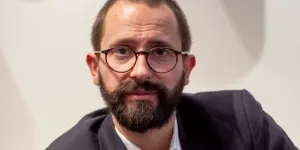 Renaud Large : "En France, la gauche a perdu le sens de l’effort intellectuel et s'est réfugiée dans des postures"