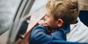 L’ennui n’est pas seulement acceptable chez les enfants, il est bénéfique