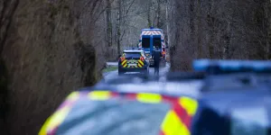 Horreur en Haute-Savoie : trois enfants de 2, 11 et 13 ans tués, leur mère activement recherchée