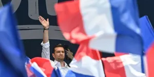 "J’ai hâte de voir Bardella sur un char d’assaut" : quand l’amitié de Camille et Pierre n’a pas survécu à la montée du RN