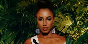 Miss Univers 2025 : Miss Jamaïque victime d’une violente chute, le comité s’exprime sur son hospitalisation