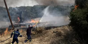 Le changement climatique accroît de 25% le risque d'incendies de forêt "extrêmes", selon une étude