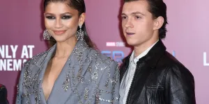 Tom Holland révèle chercher sa compagne Zendaya sur Google : « Je vérifie si tout va bien »