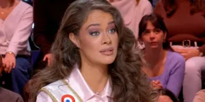 Hinaupoko Devèze (Miss France 2026) répond aux insultes de Miss Provence dans Quotidien : "Pas cool !"