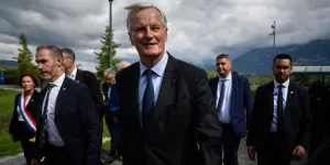 Un peu de Macronie, beaucoup d'UMP ancienne formule : le cabinet bien vintage de Michel Barnier