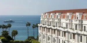 Astuces pour réserver un hôtel de luxe moins cher