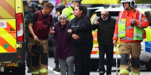 "C'est une haine qui monte une fois de plus" : au Royaume-Uni, le choc après l'attentat antisémite devant une synagogue