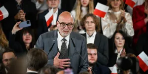 "Légitimer les révisionnistes allemands": polémique après l'invitation d'un conseiller du président polonais par l'AfD