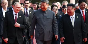 Xi Jinping revoit avec Vladimir Poutine l'histoire de la seconde guerre mondiale